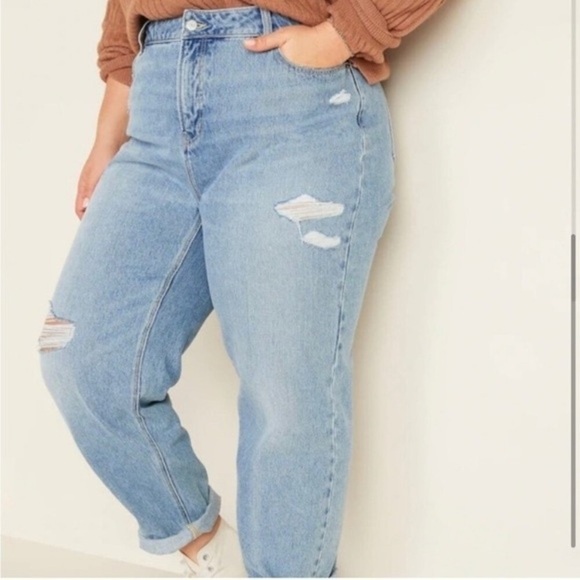 OLD NAVY Extra High Rise Sky-Hi Straight Jeans - Picture 2 of 7